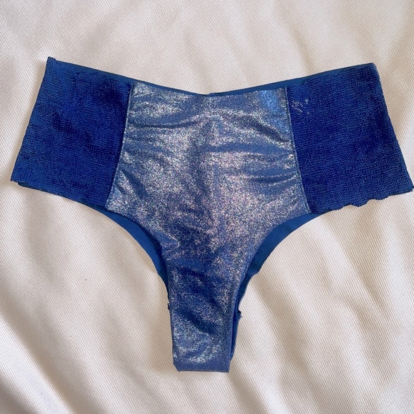 Cheeky Panties - Picture 1 of 4